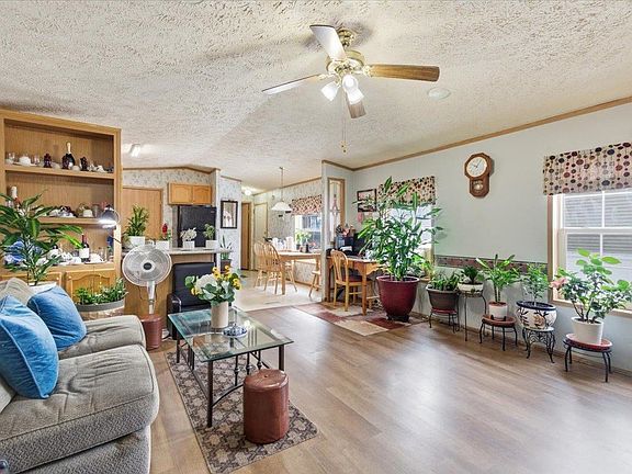 4th image of 58 Fifth Street