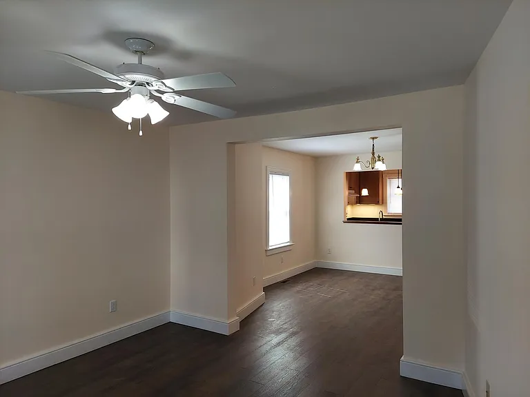 717 Centre St — Photo 5