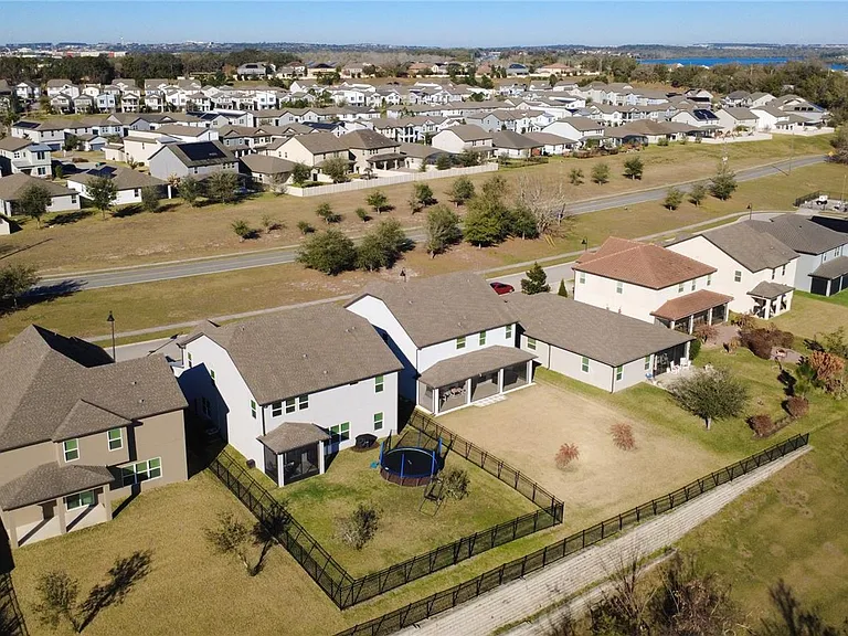2501 Sky Stone Ct — Photo 30