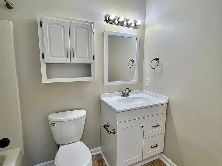 9005 Jessica Leigh Dr — Photo 10