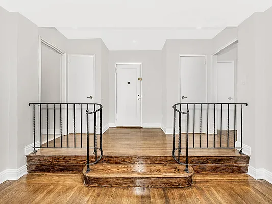 Rented by EZ Premier Realty | media 17