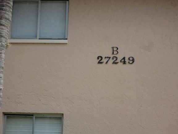 5th image of 27249 Pullen Ave APT B2