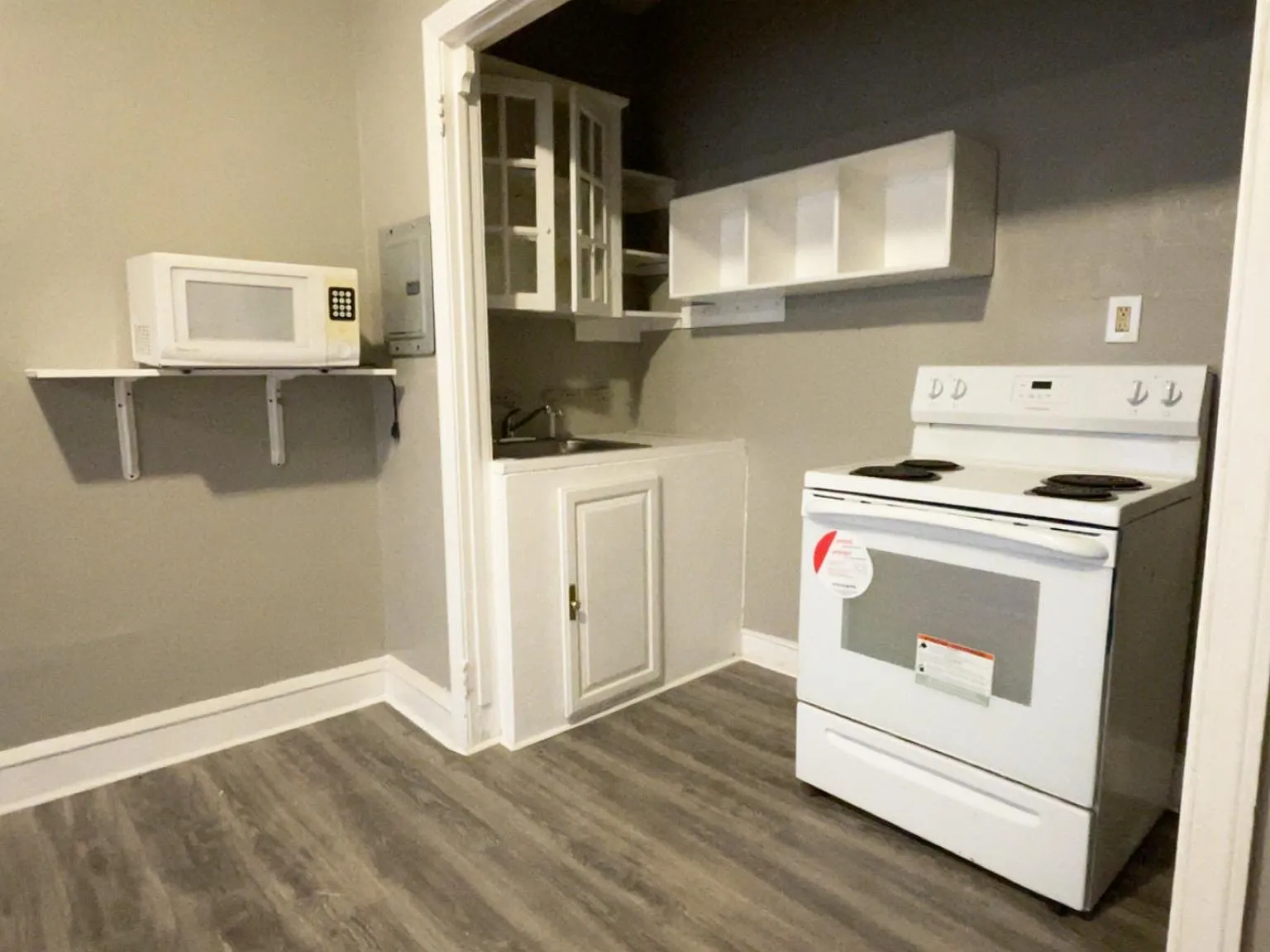 1 bed, $850 — Photo 1