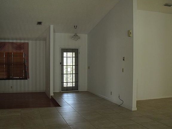 3rd image of 4348 NW 73rd Way