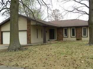 3253 S Kimbrough Ave, Springfield, MO 65807