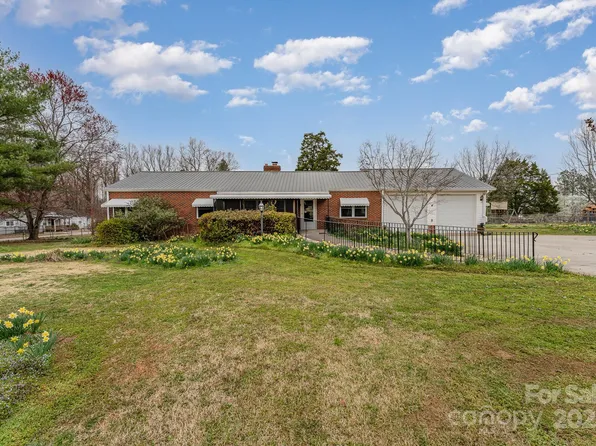 230 Dunham Ave, Salisbury, NC 28146