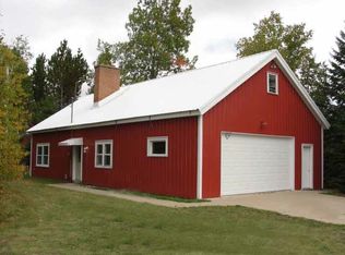 N17075 Marek Rd, Pembine, WI 54156