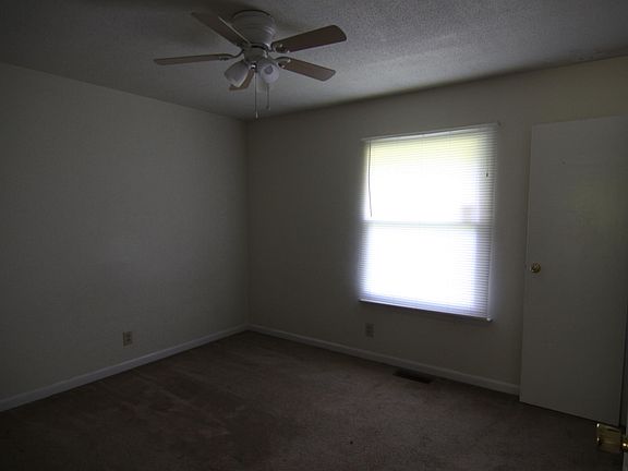 4th image of 203 Al Oerter Dr