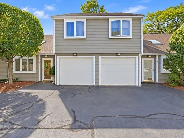 210 Centre St Unit 14, Quincy, MA 02169
