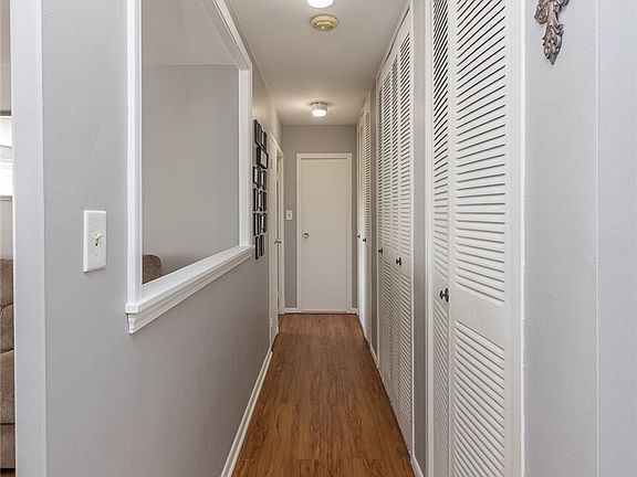 4th image of 12520 Edgewater Dr APT 1609