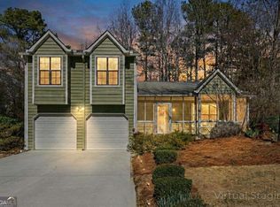 635 Cranberry Trl, Roswell, GA 30076