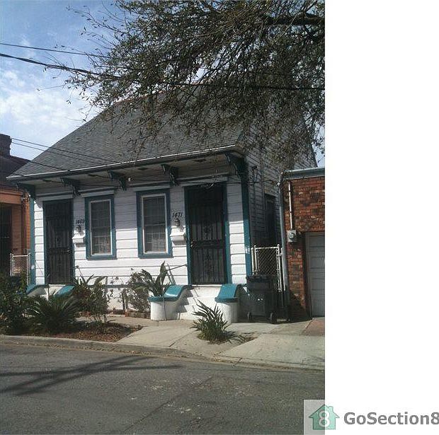 1st image of 1469 N Roman St