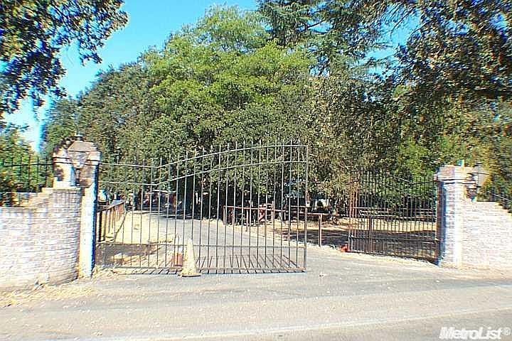 1st image of 8747 Alhambra Ave