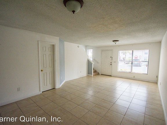 3rd image of 1604 Little Falls Cir