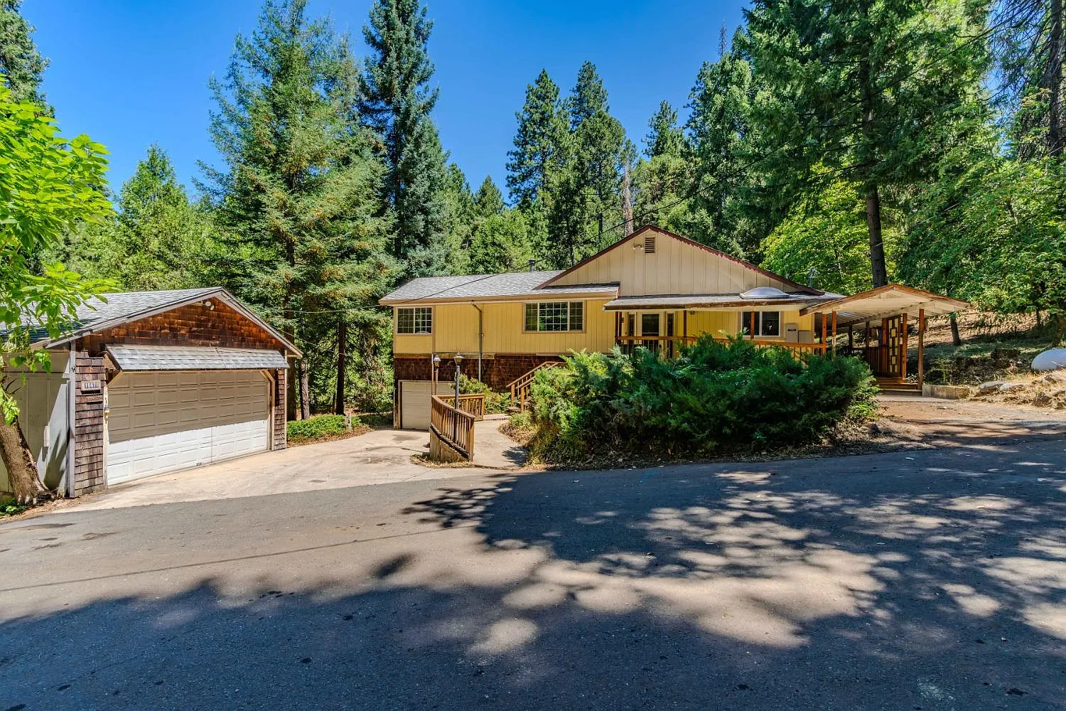 16470 Scout Way photo 1