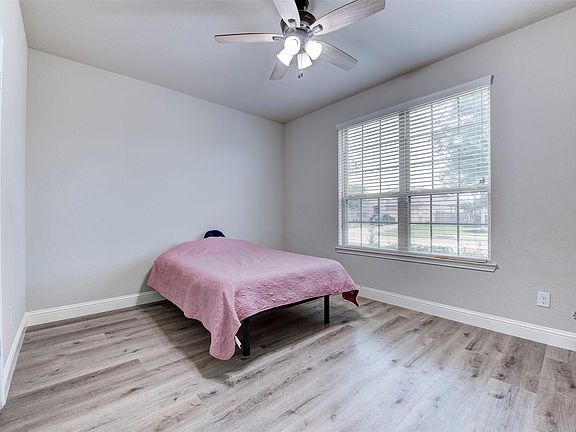 3rd image of 23823 Asino Dr
