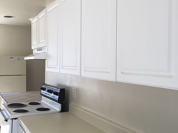4th image of 301 E Ann St APT A1