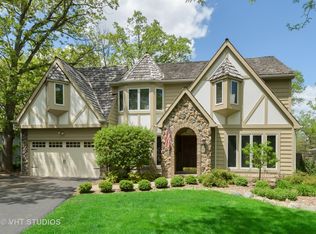 134 E Louis Ave, Lake Forest, IL