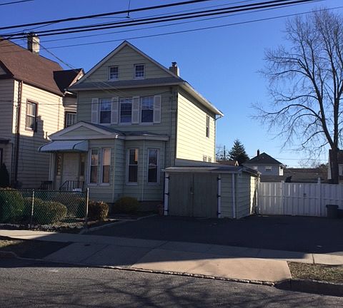 2nd image of 456 Cortlandt St