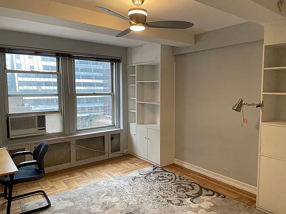 3rd image of 433 W 34th St APT 7B