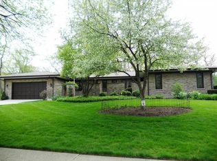 2285 Knollwood Dr, Elgin, IL 60123