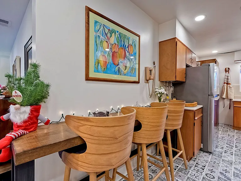3470 Trumbull St — Photo 20