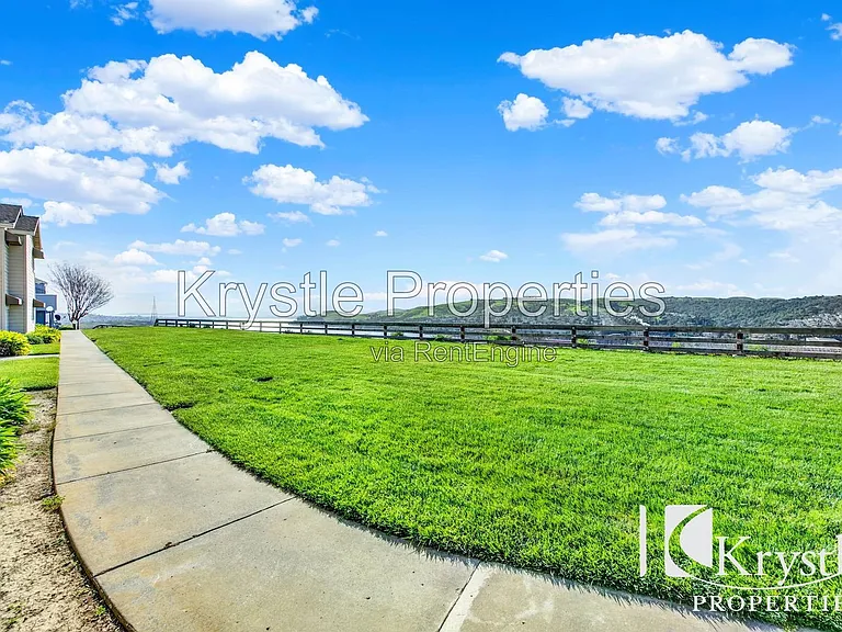 1201 Glen Cove Pkwy #1106 — Photo 26