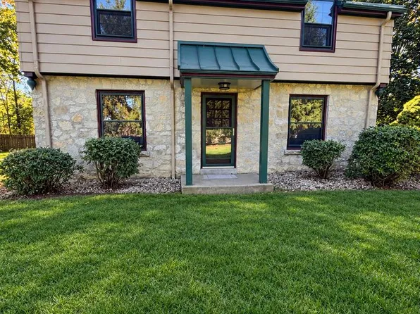 1177 Lakefield ROAD, Grafton, WI 53024