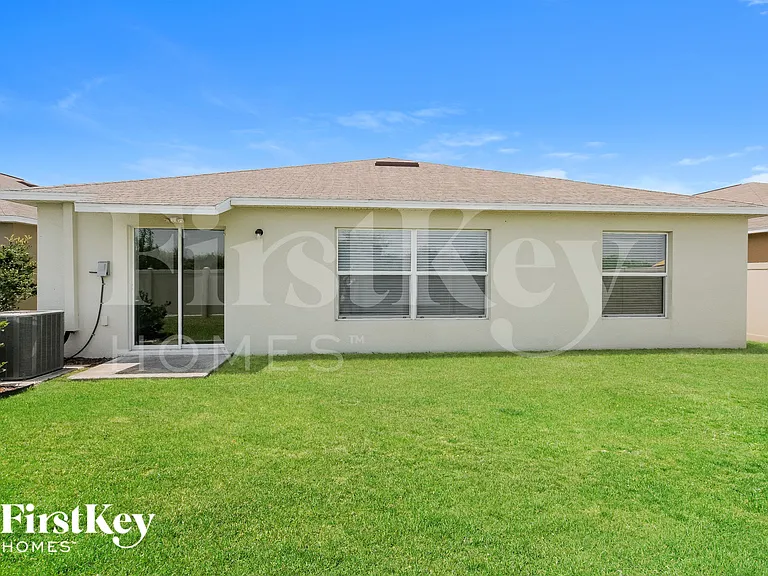 1908 Broad Winged Hawk Dr — Photo 16