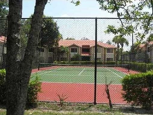 3rd image of 3242 Coral Lake Ln