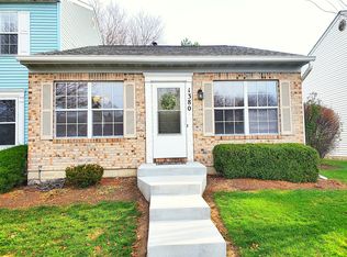 1380 Arlington Ct, Geneva, IL 60134