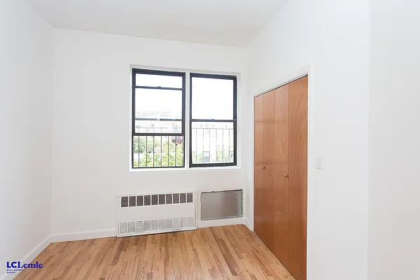 Rented by LC Lemle Real Estate Group | media 18