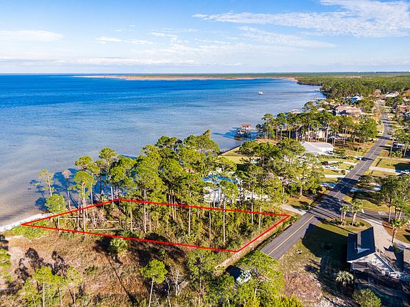 3rd image of 296 Moonlight Bay Dr