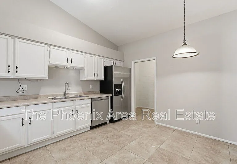 727 S Hartford St #189 — Photo 10
