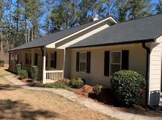 1701 Holman Rd, Hoschton, GA 30548