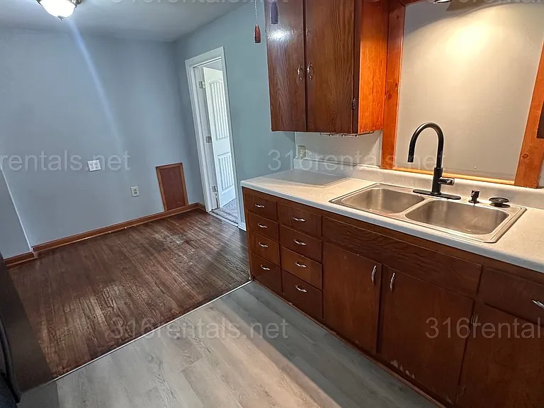 1757 S Fern St — Photo 11