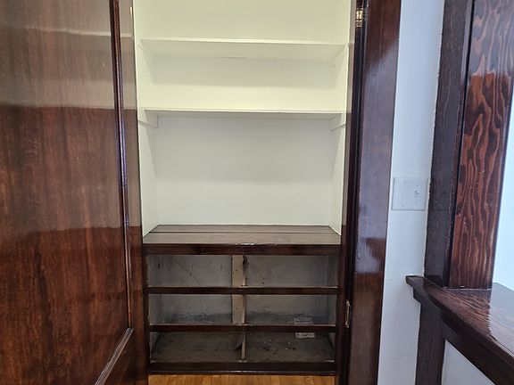 3rd image of 340 S Arthur Ave