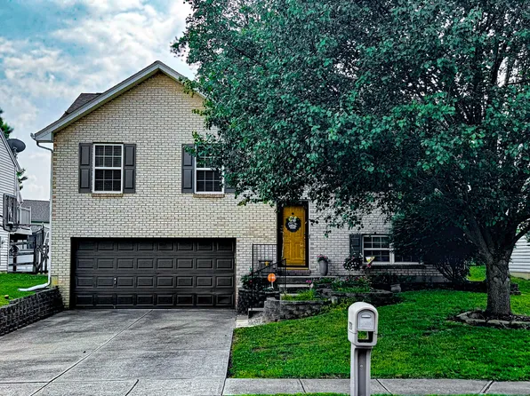 3797 Sugarberry Dr, Hebron, KY 41048