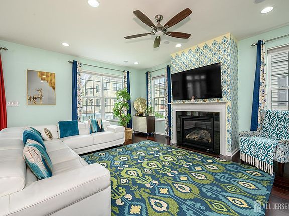 5th image of 29 Morris Ln
