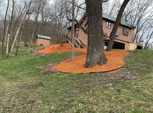 W5665 Koss Rd, Onalaska, WI 54650