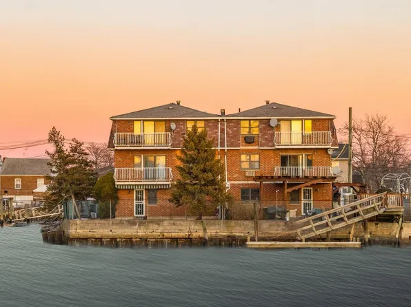 15750 95th Street, Howard Beach, NY 11414