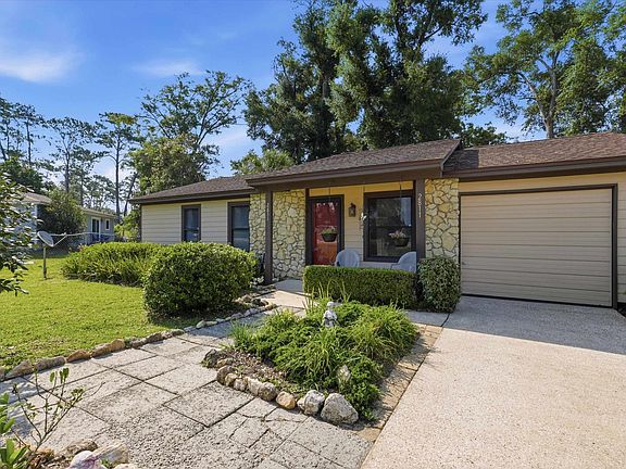 5th image of 2811 Villamore Ave