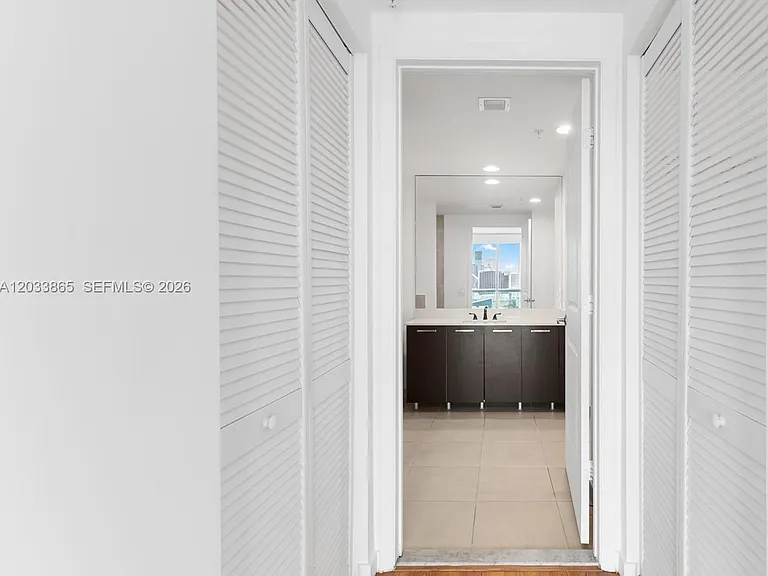 333 NE 24th St #1712 — Photo 14