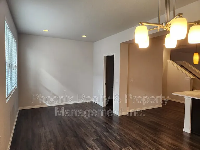 589 Gallegos Cir — Photo 10