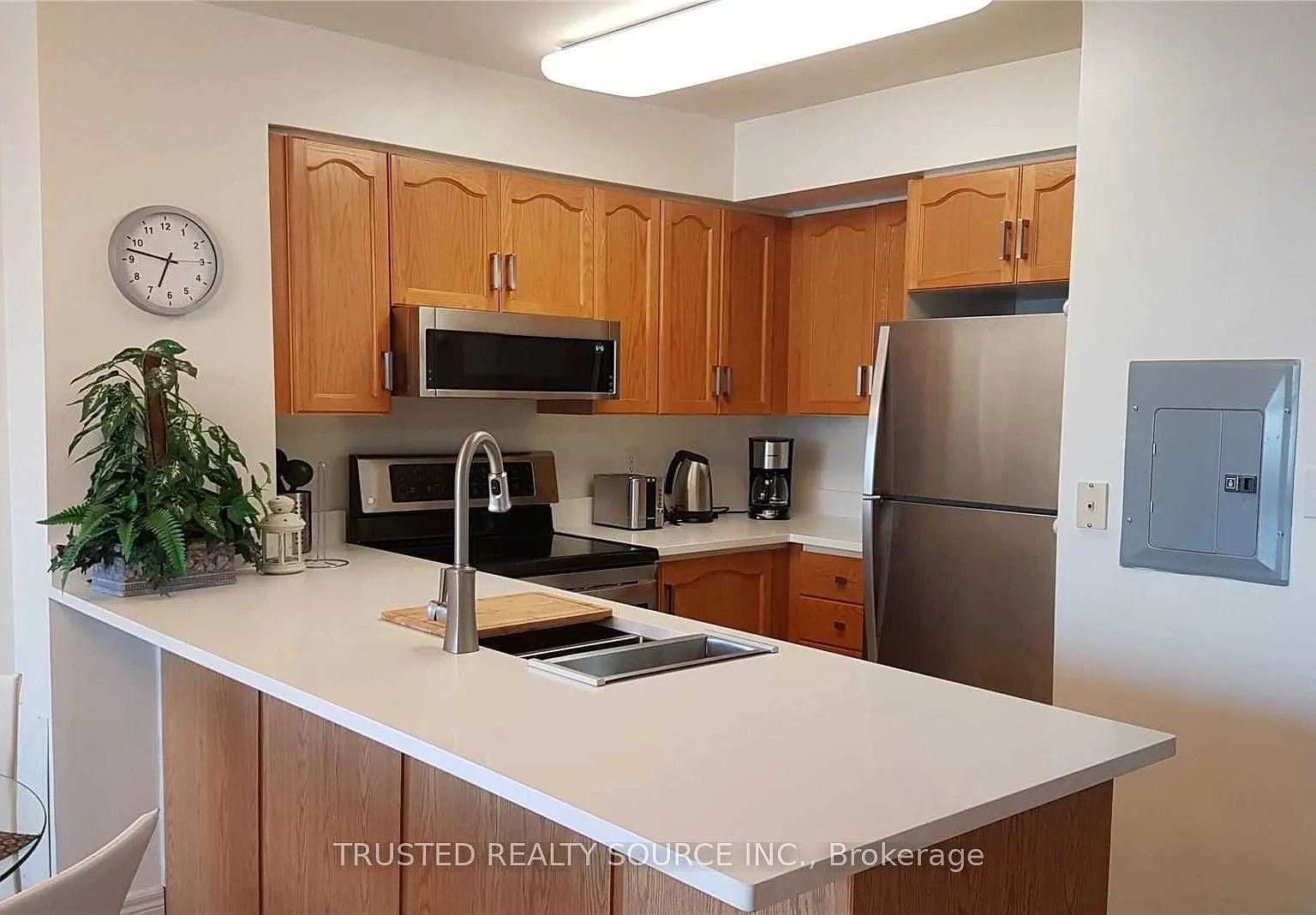 2 bed, $3,250 — Photo 1