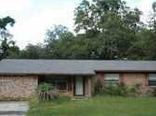 256 Lake Pearl Dr, Lake Helen, FL 32744