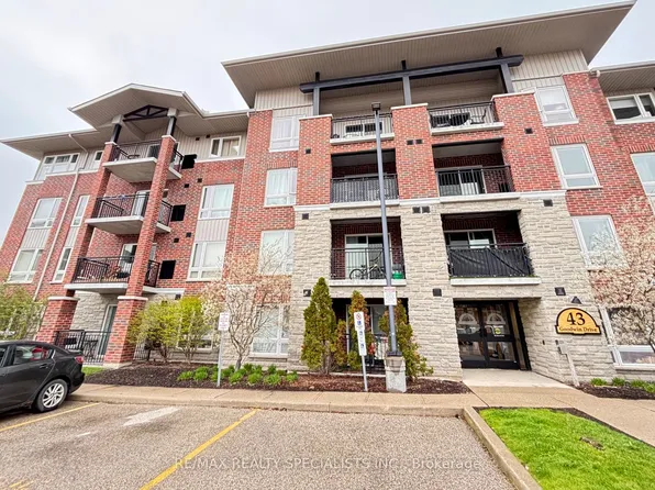 43 Goodwin Dr #404, Guelph, ON N1L 0E8