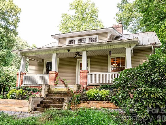 4th image of 55 Beaman Rd