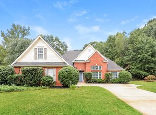 181 Stratford Cir, Stockbridge, GA 30281