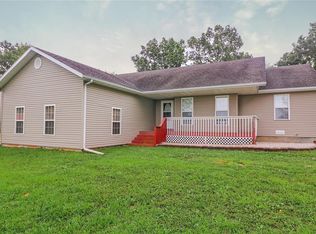 28260 Sampson Dr, Richland, MO 65556
